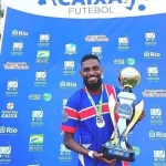 Felipe Araújo tíbia 